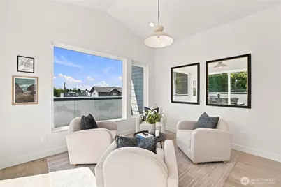 2648 41st Avenue SW, Seattle, WA 98116 - Photo 11