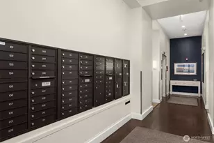 6801 Greenwood Ave N, Seattle, WA 98103 - Photo 3