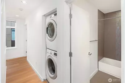209 13th Avenue E #B, Seattle, WA 98102 - Photo 15