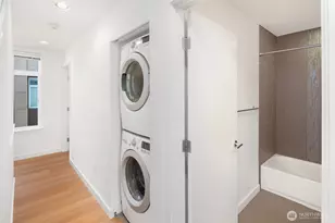 209 13th Ave E, Seattle, WA 98102 - Photo 15