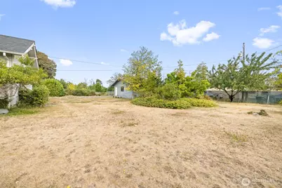 537 W 6th Street, Port Angeles, WA 98362 - Photo 33