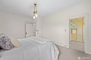 537 W 6th St, Port Angeles, WA 98362 - Photo 25