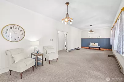537 W 6th Street, Port Angeles, WA 98362 - Photo 11
