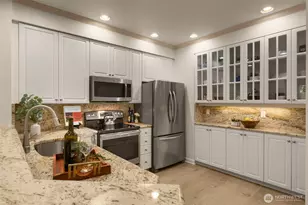 615 6th St, Kirkland, WA 98033 - Photo 9