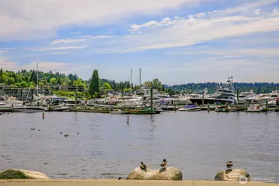 615 6th Street #107, Kirkland, WA 98033 - Photo 35