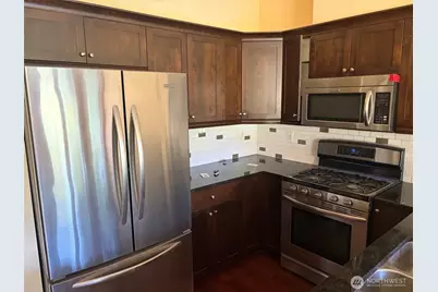 1307 Pelican Pl #B, Point Roberts, WA 98281 - Photo 3