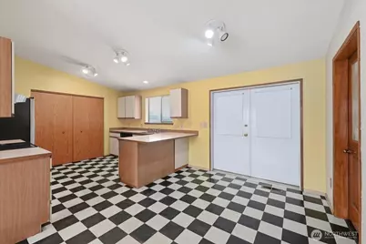 403 Neptune Place, East Wenatchee, WA 98802 - Photo 5