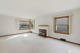 1015 N Sheridan Ave, Tacoma, WA 98403 - Photo 5