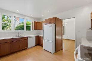 1015 N Sheridan Ave, Tacoma, WA 98403 - Photo 9