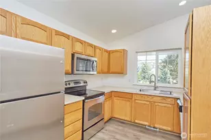 6804 E 132nd Street Ct, Puyallup, WA 98373 - Photo 5