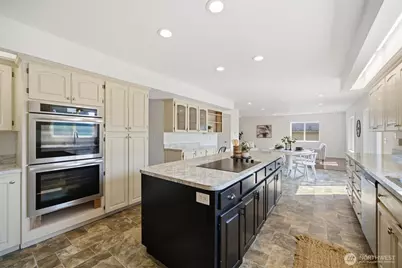 2543 Crescent Street, Ferndale, WA 98248 - Photo 9