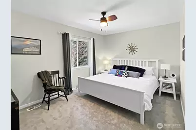 8700 Rosario Place NE, Bainbridge Island, WA 98110 - Photo 17