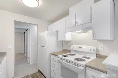 177 S 340th Street, Federal Way, WA 98003 - Photo 5