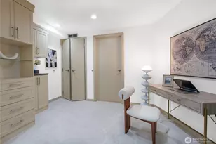 10650 NE 9th Pl, Bellevue, WA 98004 - Photo 15
