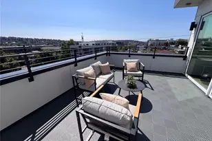 1510 B NW 59th St, Seattle, WA 98107 - Photo 9