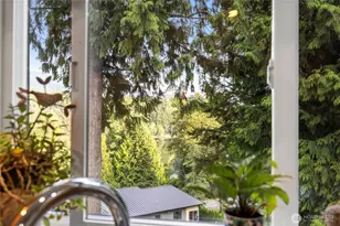 654 Crest Ln, Sedro Woolley, WA 98284 - Photo 17