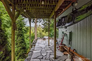 654 Crest Ln, Sedro Woolley, WA 98284 - Photo 35