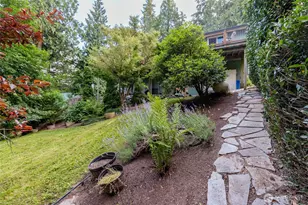 654 Crest Ln, Sedro Woolley, WA 98284 - Photo 37