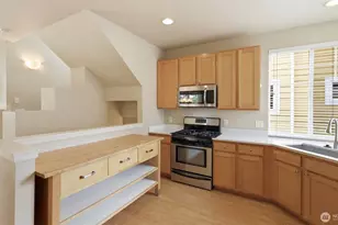 515 225th Pl NE, Sammamish, WA 98074 - Photo 7