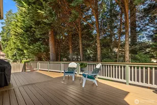 2714 232nd Pl SE, Sammamish, WA 98075 - Photo 35