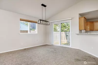 229 NW Cherry Hill Loop, Oak Harbor, WA 98277 - Photo 9