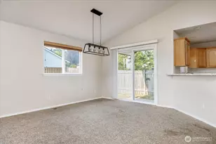 229 NW Cherry Hill Loop, Oak Harbor, WA 98277 - Photo 9