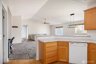 229 NW Cherry Hill Loop, Oak Harbor, WA 98277 - Photo 15