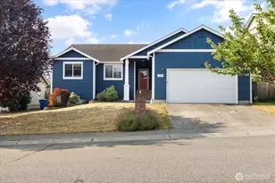 229 NW Cherry Hill Loop, Oak Harbor, WA 98277 - Photo 1