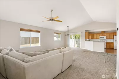 229 NW Cherry Hill Loop, Oak Harbor, WA 98277 - Photo 17