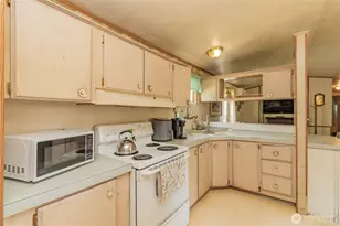 4403 249th St E, Spanaway, WA 98387 - Photo 7