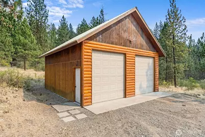 3259 B Highway 25 S, Gifford, WA 99131 - Photo 35