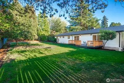 12116 SE 71st Street, Newcastle, WA 98056 - Photo 23