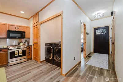 6764 Takota Place NE, Bremerton, WA 98311 - Photo 7