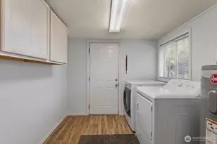 8643 Tacoma Ave S, Tacoma, WA 98444 - Photo 23