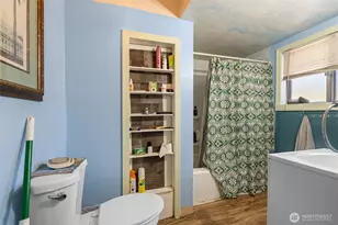8643 Tacoma Ave S, Tacoma, WA 98444 - Photo 21