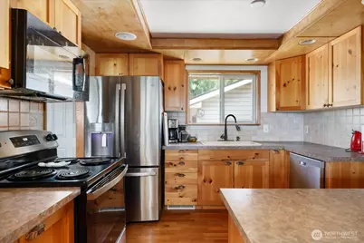 581 Olympic View Drive, Coupeville, WA 98239 - Photo 13