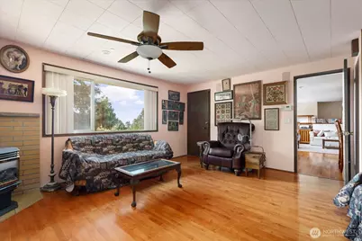 581 Olympic View Drive, Coupeville, WA 98239 - Photo 9