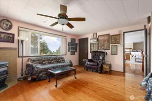 581 Olympic View Dr, Coupeville, WA 98239 - Photo 9