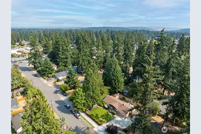 5704 227th Street SW, Mountlake Terrace, WA 98043 - Photo 29