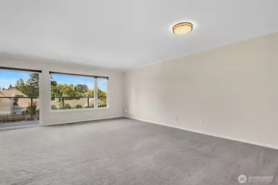 2501 Canterbury Lane E #320, Seattle, WA 98112 - Photo 9