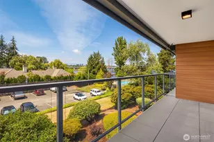 2501 Canterbury Ln E, Seattle, WA 98112 - Photo 5
