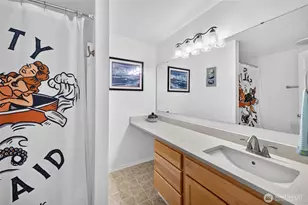 21024 Springhaven Way E, Bonney Lake, WA 98391 - Photo 19