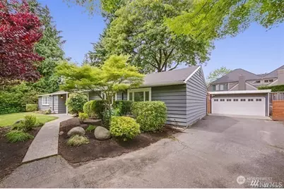 10424 NE 17th Street, Bellevue, WA 98004 - Photo 15