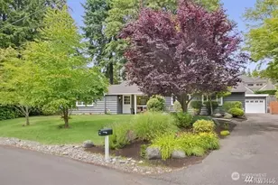 10424 NE 17th St, Bellevue, WA 98004 - Photo 13