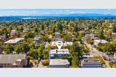 7600 Greenwood Avenue N #209, Seattle, WA 98103 - Photo 23