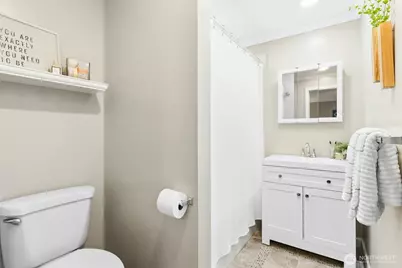 11815 NE 143rd Street, Kirkland, WA 98034 - Photo 17