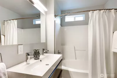 12025 56th Place S, Seattle, WA 98178 - Photo 9
