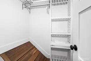 10112 NE 68th St, Kirkland, WA 98033 - Photo 29