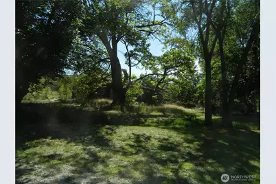 31676 G Highway 97, Tonasket, WA 98855 - Photo 13