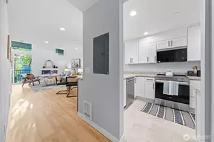 6439 NE 139th Ave, Redmond, WA 98052 - Photo 7
